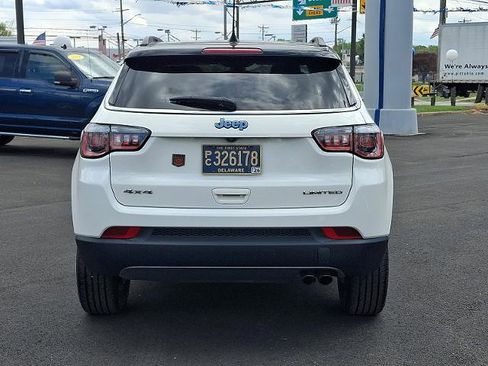 Used 2018 Jeep Compass Limited image 5