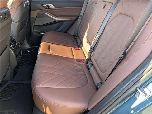 Used 2026 BMW X5 xDrive40i image 15