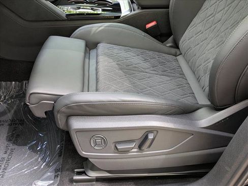 New 2026 Audi SQ5 Premium Plus AWD/4WD image 4
