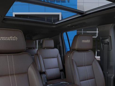 New 2026 Chevrolet Suburban High Country RWD image 25