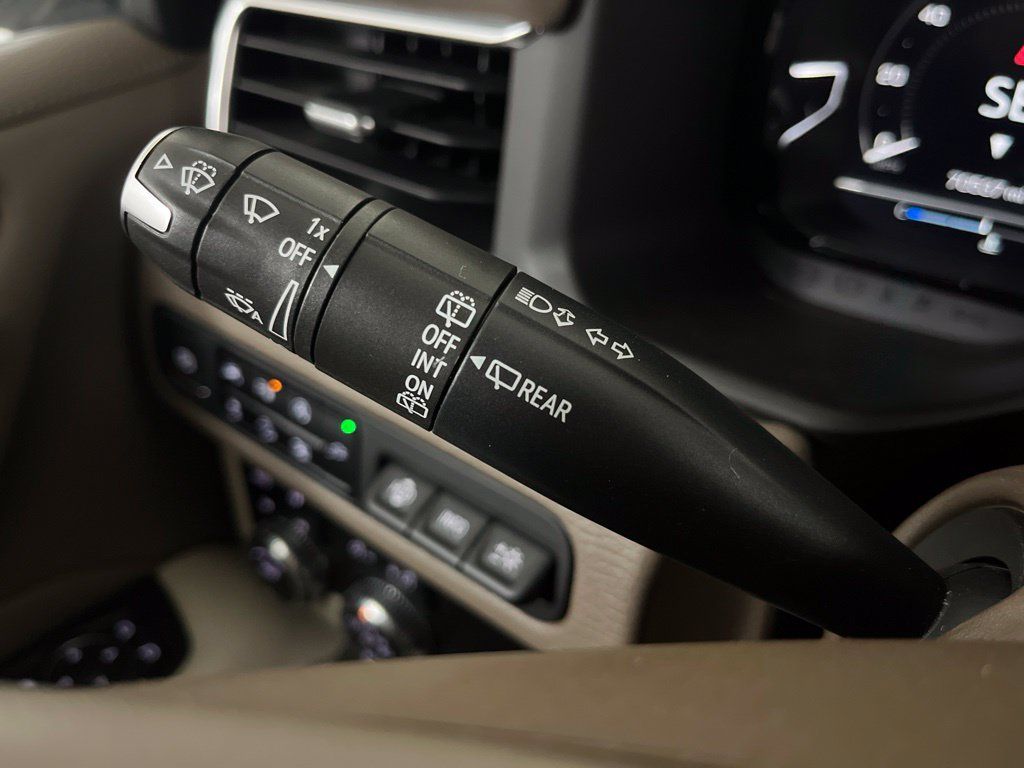 Used 2022 GMC Yukon Denali AWD/4WD image 70