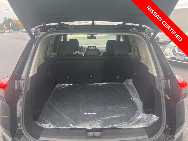 Certified 2023 Nissan Rogue SV w/ SV Premium B Package AWD/4WD image 10