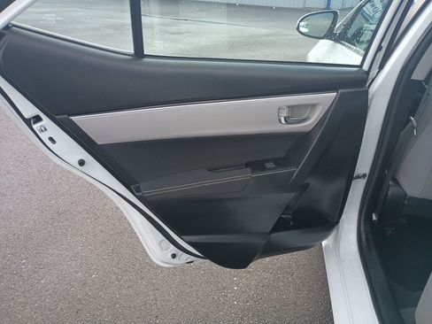 Used 2017 Toyota Corolla LE w/ LE Eco Premium Package FWD image 15