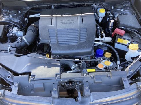 Used 2024 Subaru Forester Premium AWD/4WD image 27