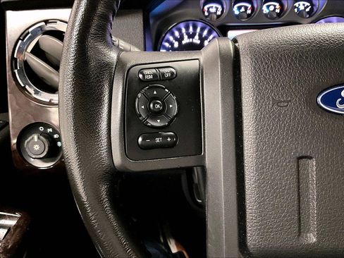 Used 2015 Ford F250 Platinum image 17