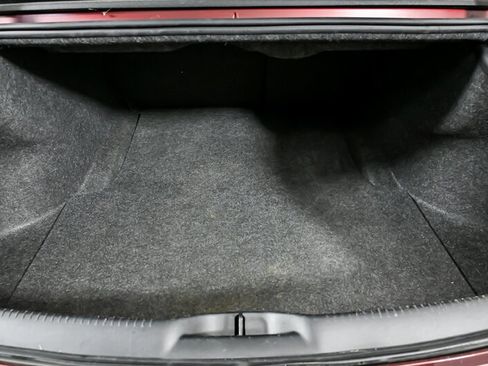 Used 2020 Chrysler 300 Touring w/ Chrome Appearance Package image 13