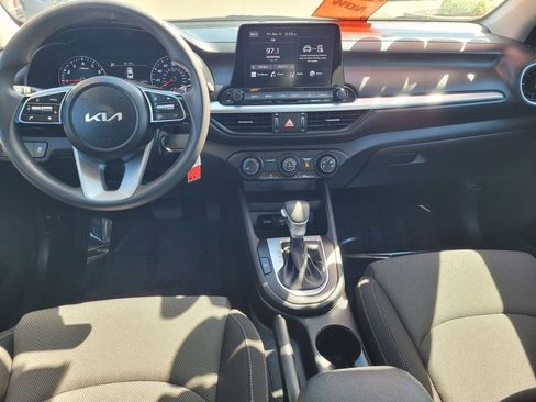 Used 2023 Kia Forte LXS FWD image 8