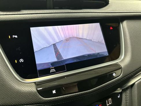 Certified 2023 Cadillac XT5 Luxury FWD image 12