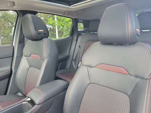 New 2026 Nissan Kicks SR image 29