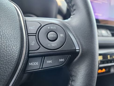Certified 2025 Toyota RAV4 XSE AWD/4WD image 29