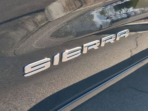 Certified 2024 GMC Sierra 1500 SLE image 22