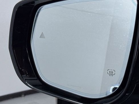 Used 2022 Jeep Grand Cherokee Overland w/ Advanced Protech Group III image 15