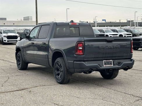 New 2026 RAM 1500 4x4 Crew Cab image 4