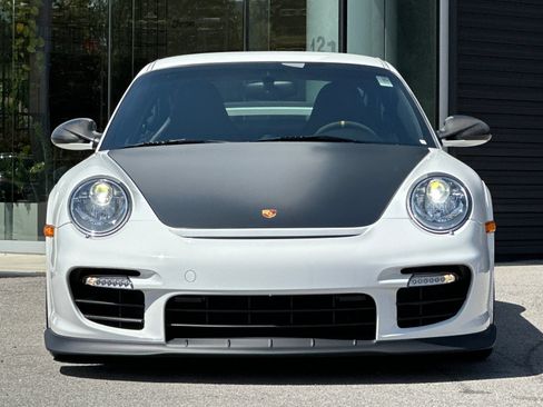 Used 2011 Porsche 911 GT2 RS RWD image 11