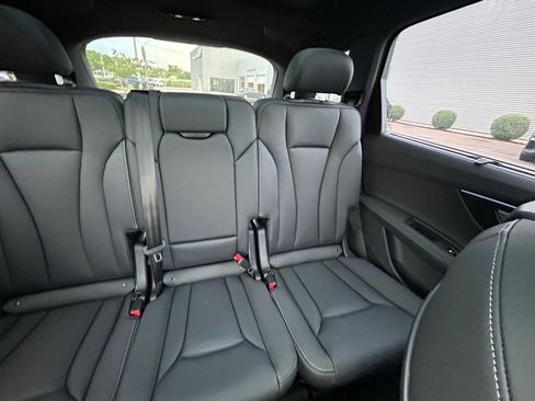 New 2026 Audi Q7 3.0T Premium Plus AWD/4WD image 14