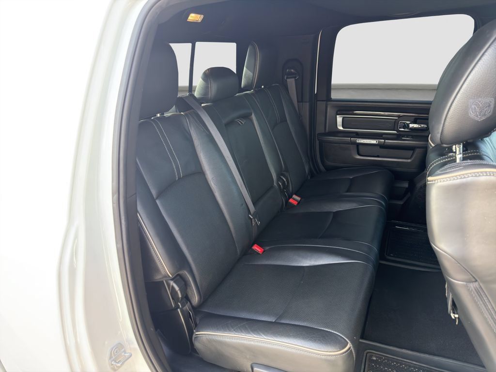 Used 2018 RAM 3500 Laramie Longhorn AWD/4WD image 19