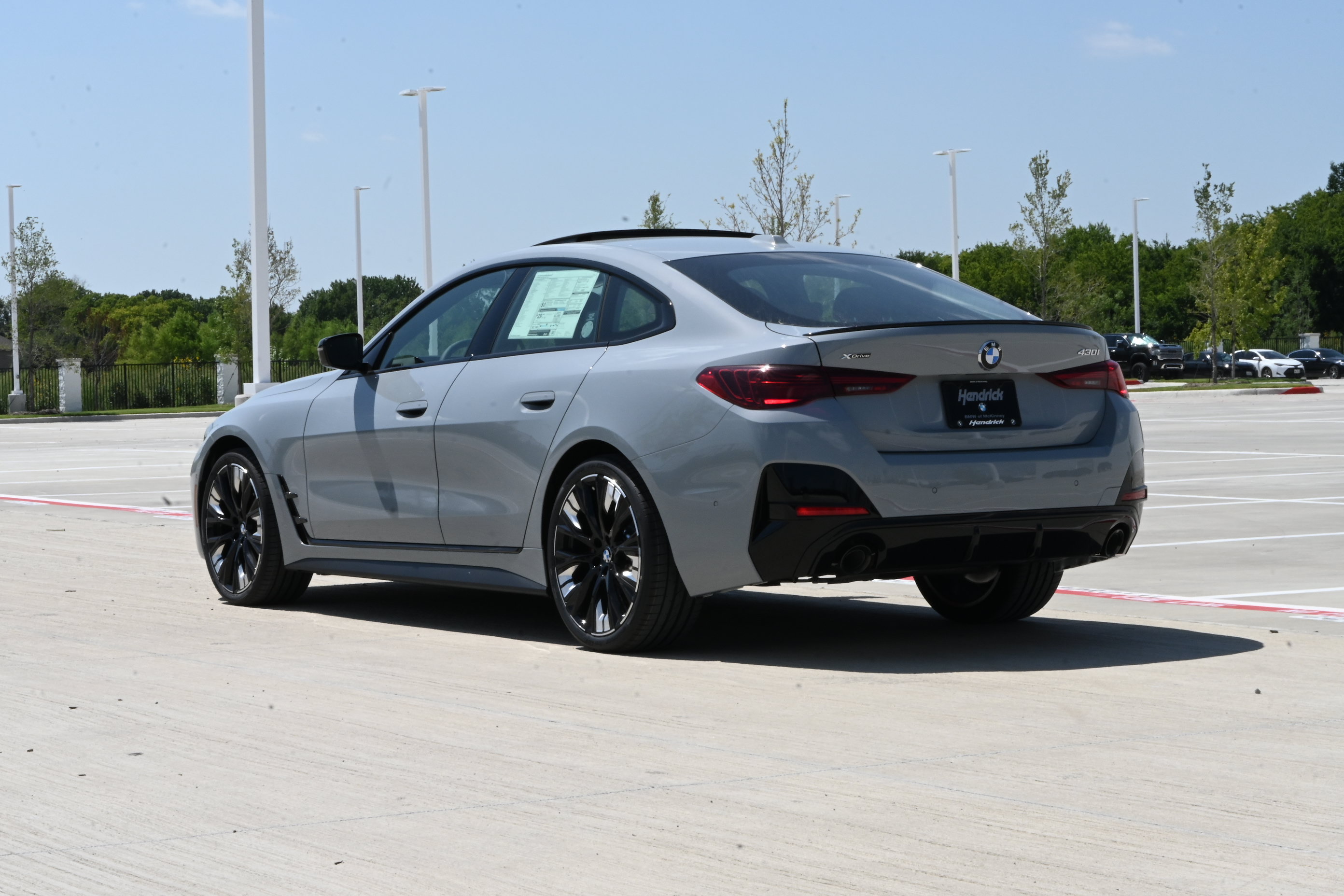 New 2026 BMW 430i xDrive w/ M Sport Package AWD/4WD image 6