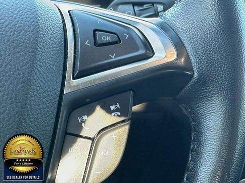 Used 2023 Ford Edge Titanium image 12