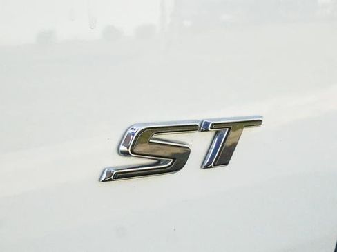 Used 2025 Buick Envista Sport Touring FWD image 41