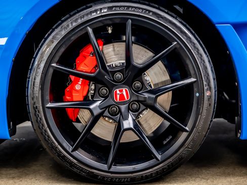Used 2025 Honda Civic Type R image 35