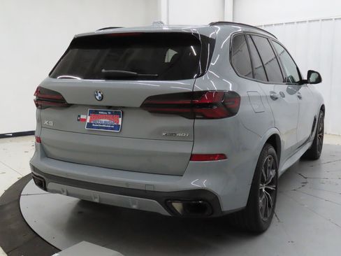 Used 2024 BMW X5 xDrive40i w/ M Sport Package image 3