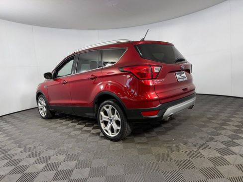 Used 2019 Ford Escape Titanium image 8