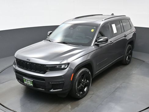 Used 2022 Jeep Grand Cherokee L Limited w/ Luxury Tech Group II AWD/4WD image 38