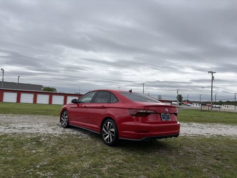 Used 2019 Volkswagen Jetta GLI Autobahn FWD image 3