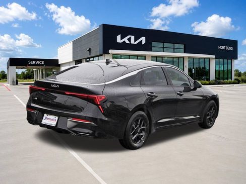 New 2026 Kia K5 LXS FWD image 5