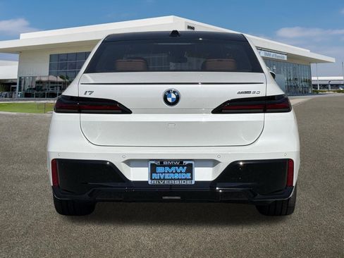 New 2026 BMW i7 eDrive50 w/ M Sport Package image 9