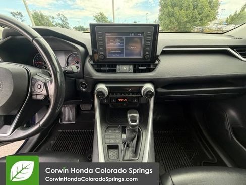 Used 2019 Toyota RAV4 XLE Premium w/ Cold Weather Package AWD/4WD image 27