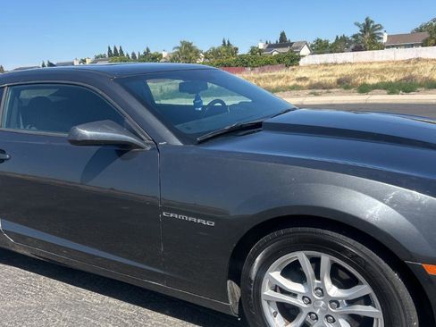 Used 2013 Chevrolet Camaro LT RWD image 5
