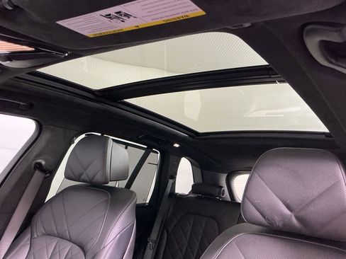Certified 2025 BMW X5 M60i image 23