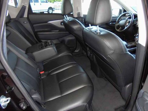 Used 2024 Nissan Murano SV AWD/4WD image 10
