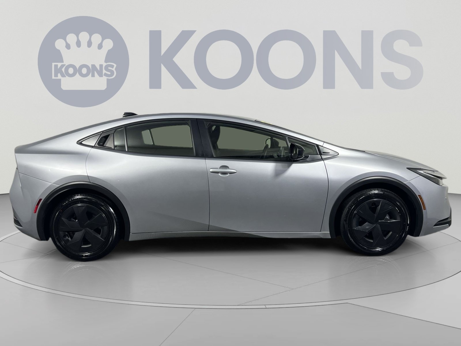 Used 2026 Toyota Prius LE FWD image 12