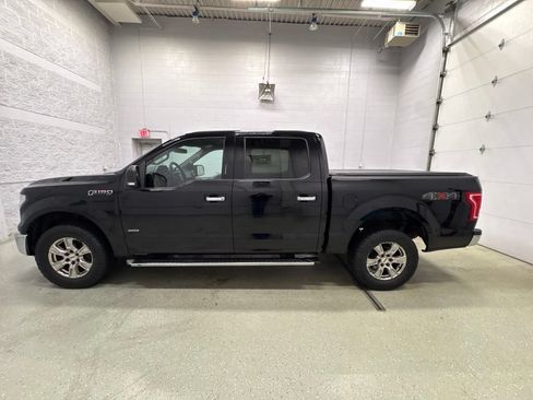 Used 2017 Ford F150 XLT w/ Equipment Group 302A Luxury AWD/4WD image 7