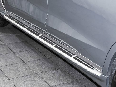 Used 2024 BMW X7 xDrive40i image 90