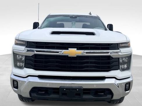 Used 2025 Chevrolet Silverado 2500 LT w/ All Star Edition image 8