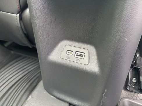 Used 2023 Buick Envision Essence w/ Sport Touring Package image 20