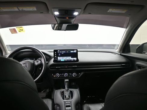 Used 2025 Honda HR-V EX-L image 13