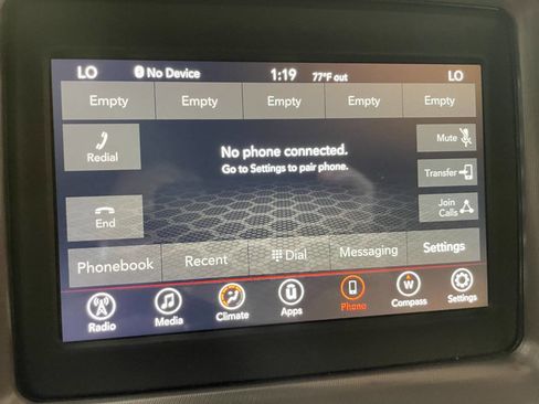 Used 2019 Dodge Challenger SXT w/ Blacktop Package image 29