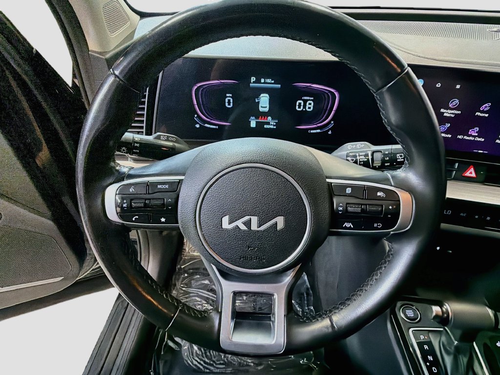 Used 2023 Kia Sportage EX FWD image 8