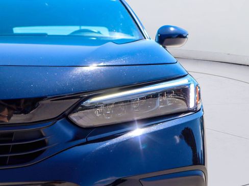 Used 2023 Honda Civic Sport image 4