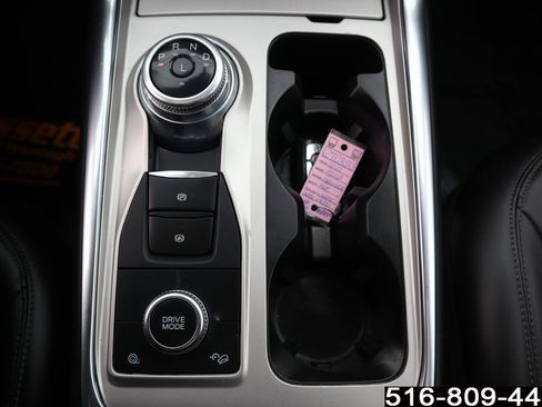 Used 2022 Ford Explorer XLT w/ Equipment Group 202A image 17