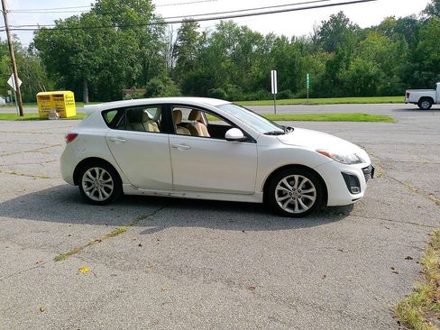 Used 2011 MAZDA MAZDA3 s Sport FWD image 7