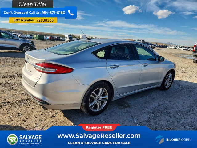 Used 2018 Ford Fusion SE FWD image 4