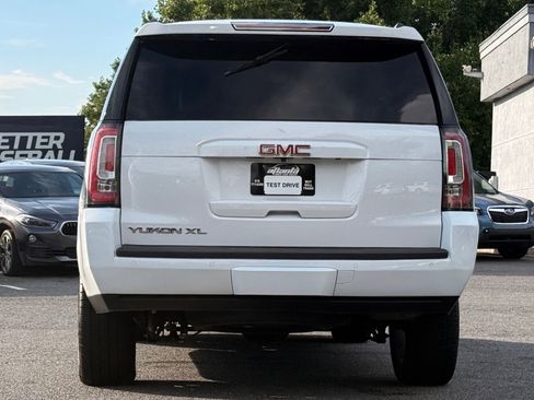 Used 2020 GMC Yukon XL SLE w/ SLE Value Package RWD image 4