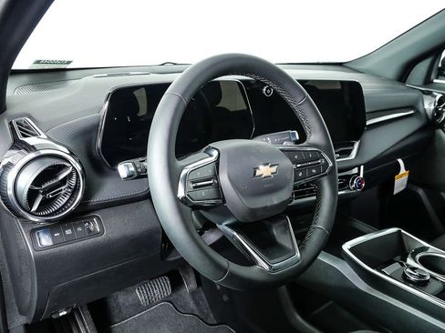 New 2026 Chevrolet Equinox LT image 4