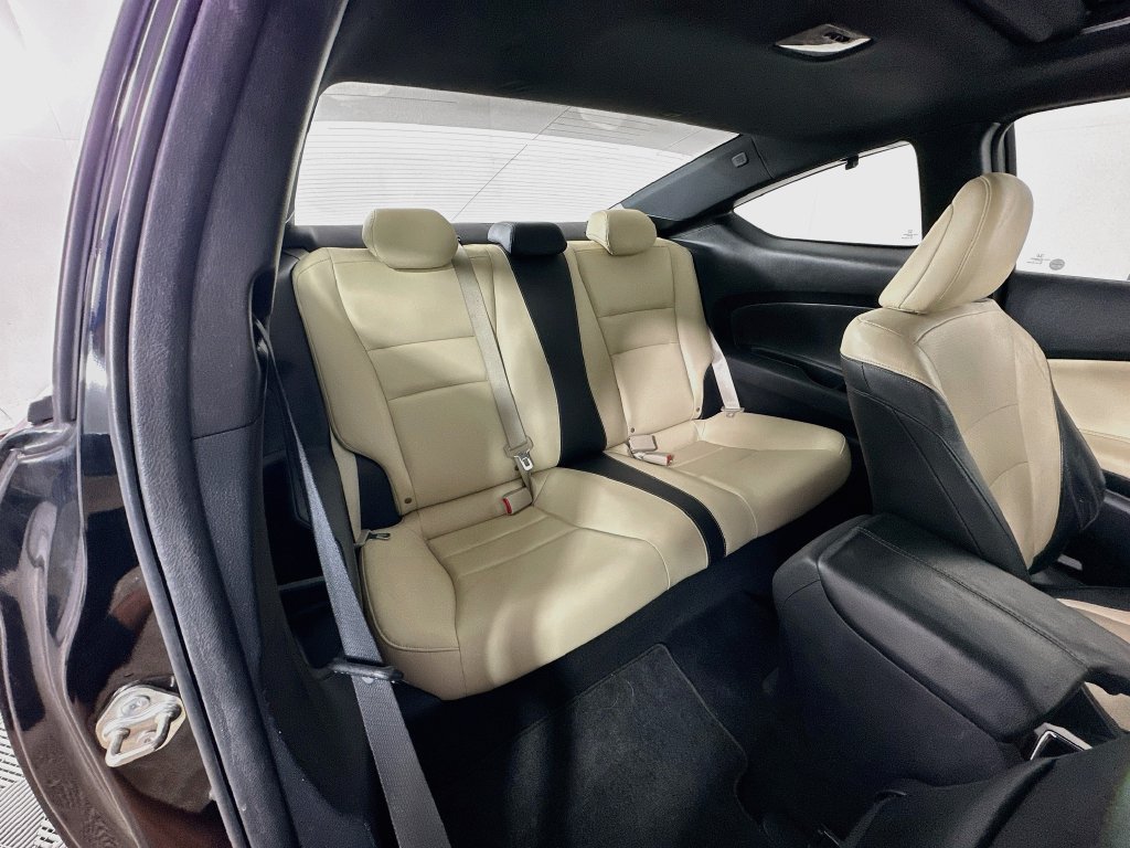 Used 2016 Honda Accord Touring image 33