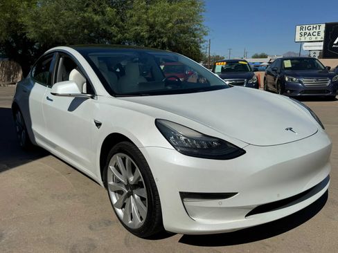 Used 2019 Tesla Model 3 Long Range AWD/4WD image 4